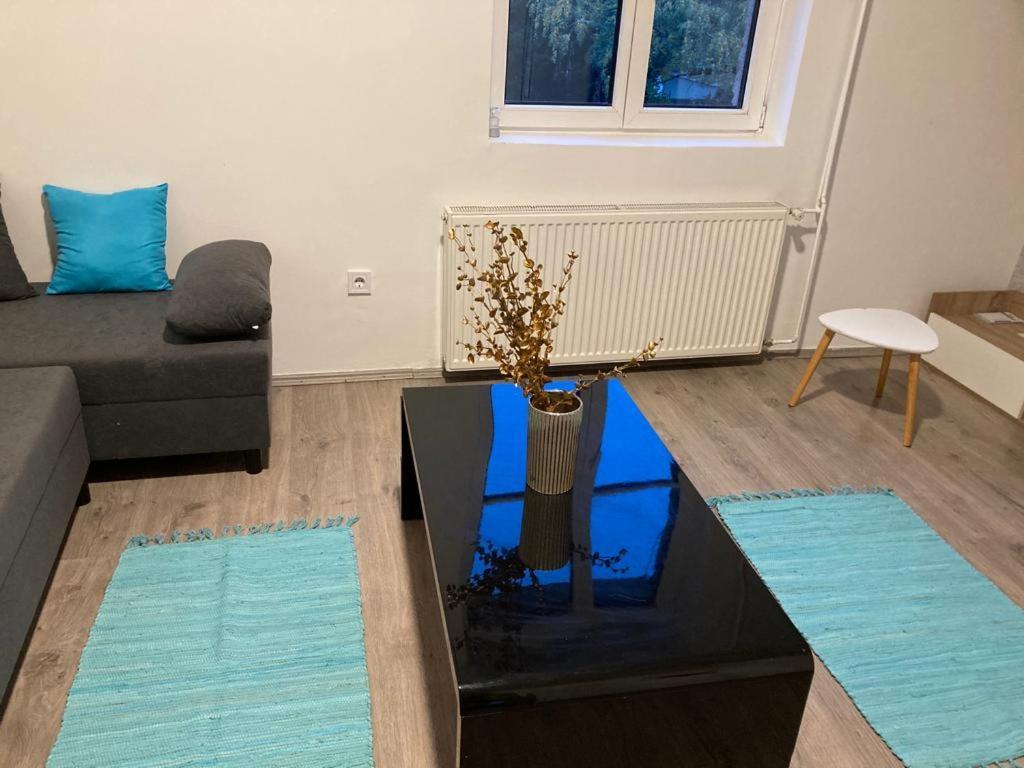 Downtown Modern 3 Bedrroom+ Living Room Apartment Wesselenyi 1.3 Szombathely Exterior photo